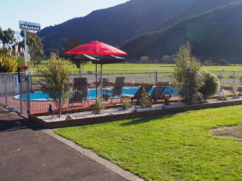 Linkwater Motel And Backpackers Luaran gambar