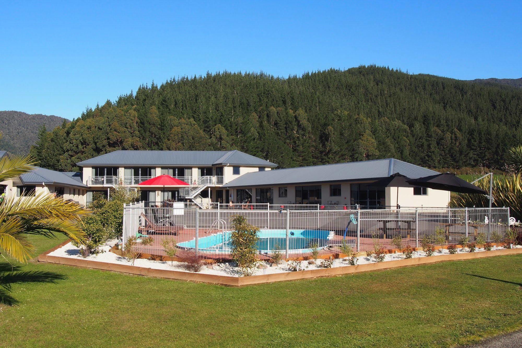 Linkwater Motel And Backpackers Luaran gambar